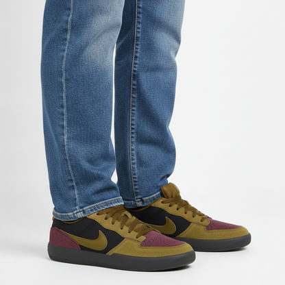 Nike SB Force 58 Low-Top Suede Sneakers – Unisex