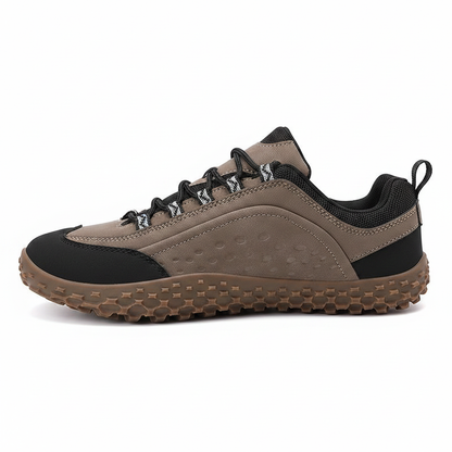 Men's Waterproof Wide-Toe Hiking Sneakers | footmaxldn