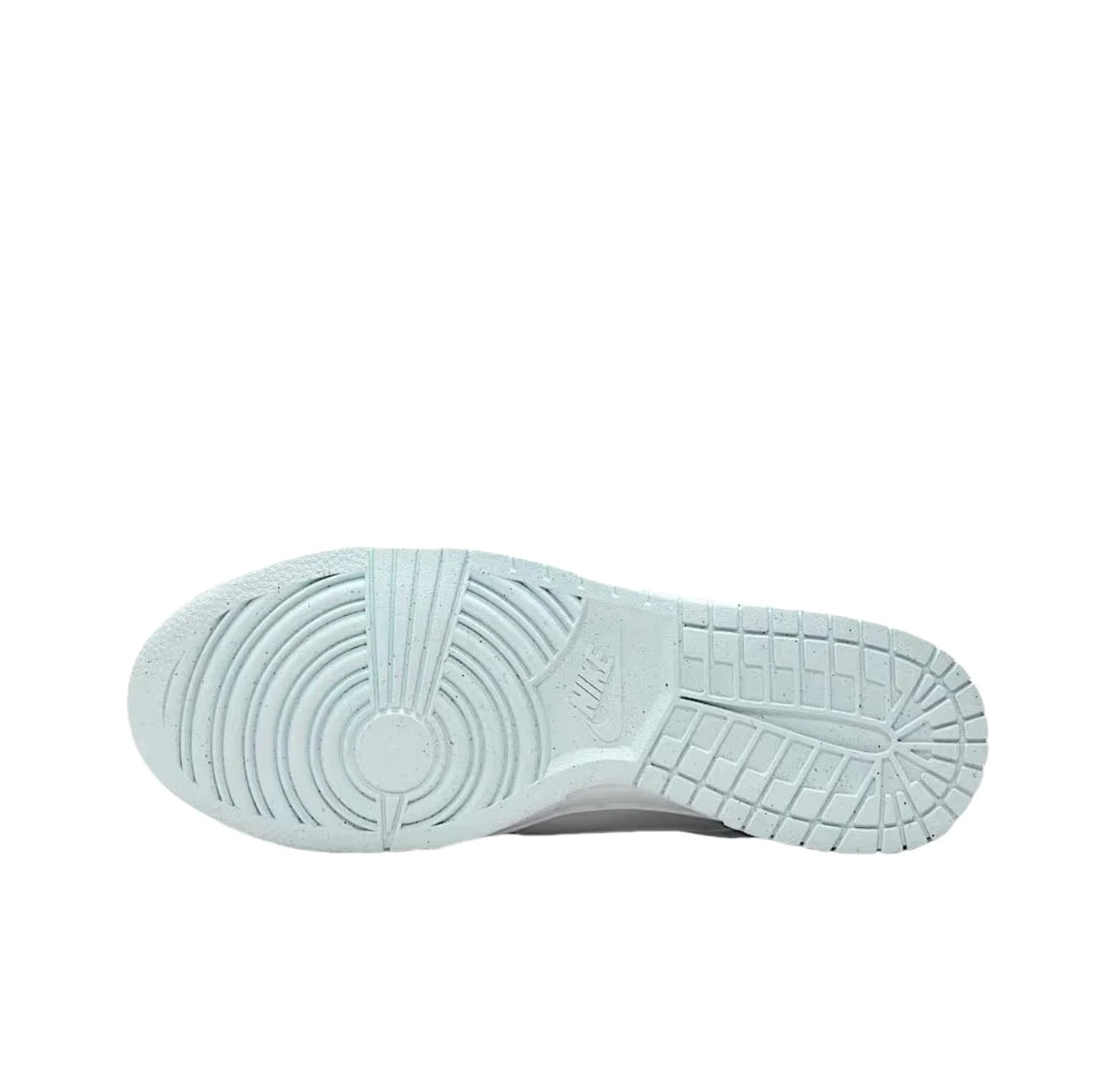 Nike Dunk Classic Retro Low-Top Women's Trainers - Light Blue | Breathable Sports Shoes - footmaxldn