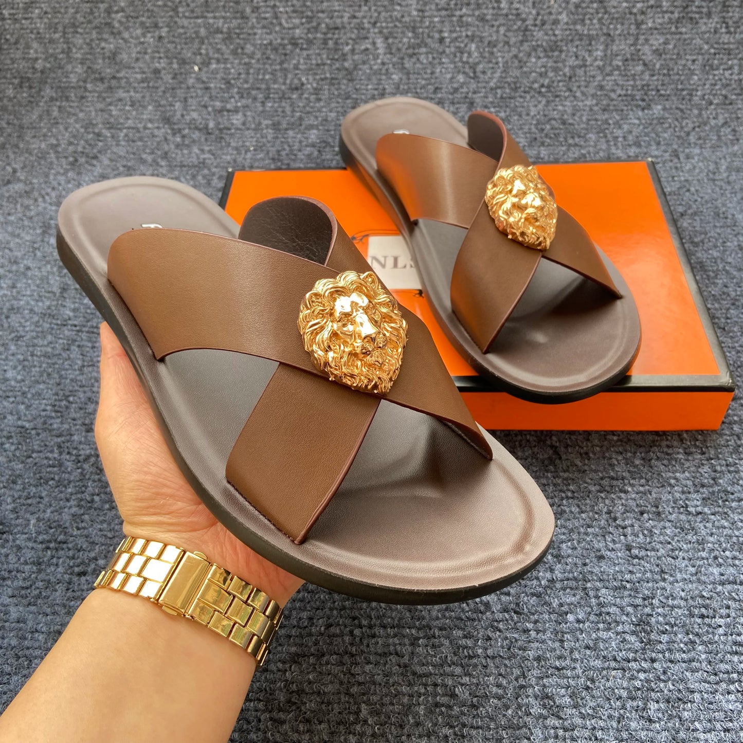 Men's Leather Cross-Strap Slides with Gold Lion Emblem – Footmaxldn