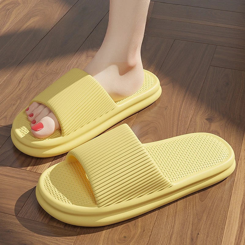 Brand Couple Home Simple Slippers EVA Soft Sole Light Slippers Bathroom Non-slip Slides Men's Outdoor Sandals Zapatillas De Casa - footmaxldn