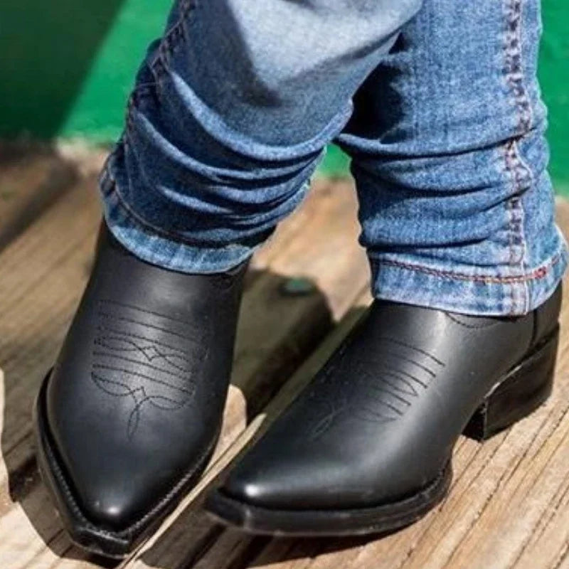 Men’s Pointed-Toe Chelsea Boots with Zip