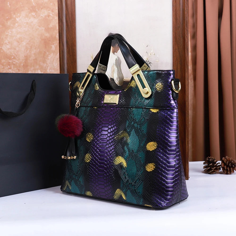 Snake Pattern Leather Handbag - Elegant Shoulder Bag for Women | footmaxldn - footmaxldn