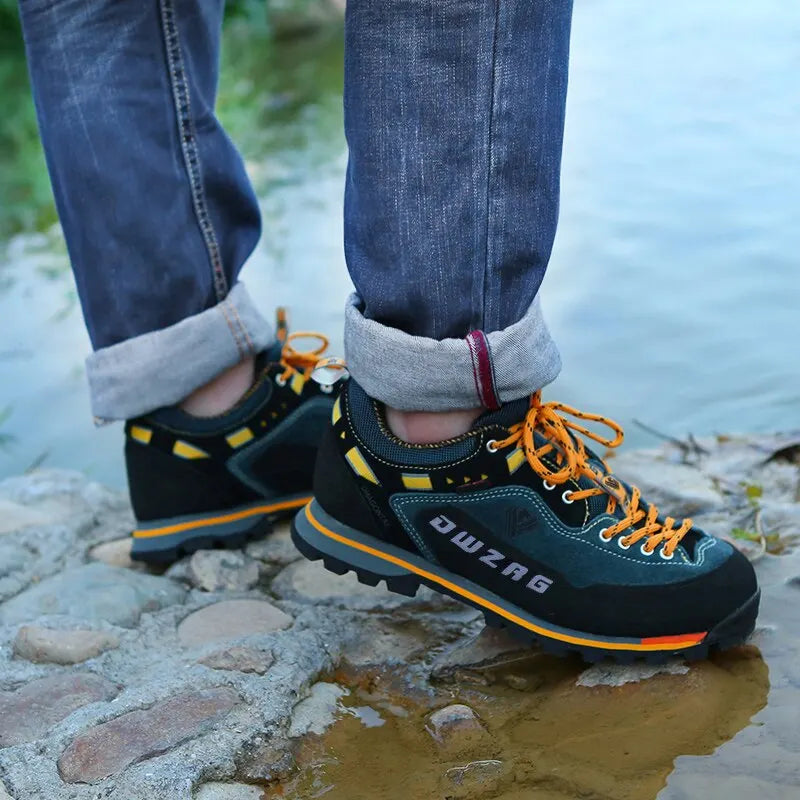 Fashion Waterproof Hiking Shoes Men's Climbing Shoes Anti-collision Fashion Outdoor Casual Lace-up Sneakers - footmaxldn