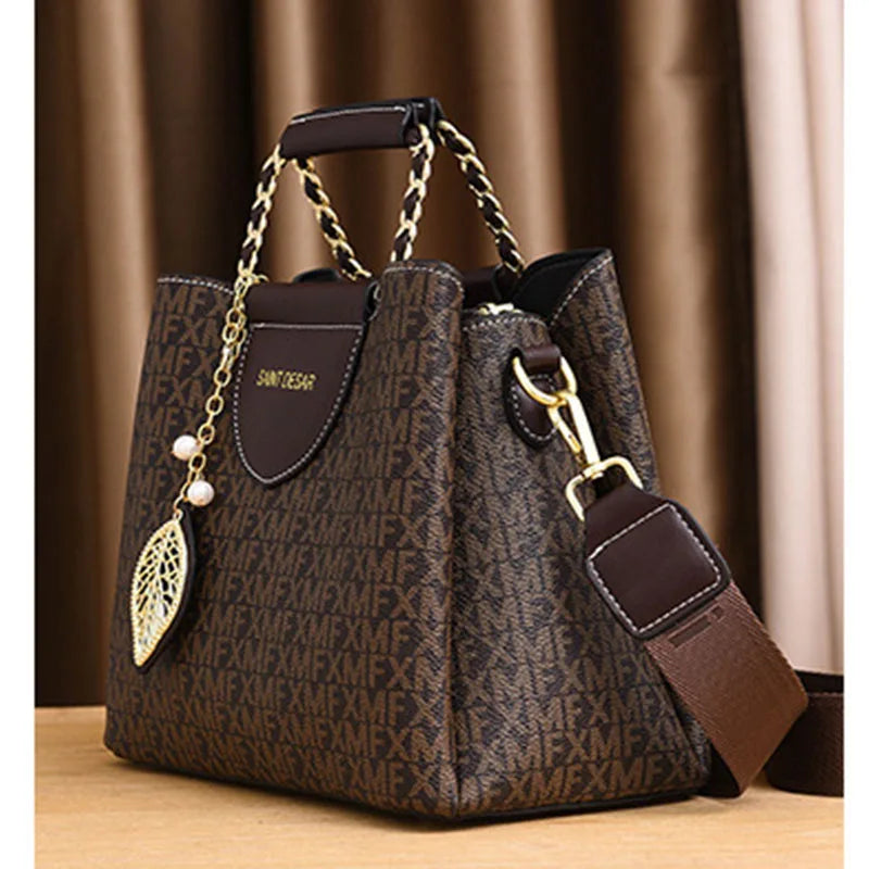Women's Square Shoulder Bag with Zip Closure | Footmaxldn