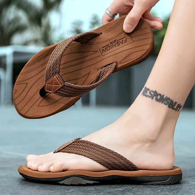 FootMax Men's Beach Flip Flops - Comfortable Outdoor Sandals Size 39-46 - footmaxldn