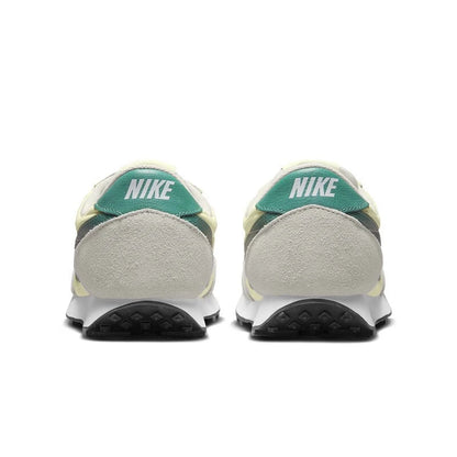 Nike W DBREAK Women's Running Shoes - Lightweight Sneakers for Active Women - footmaxldn