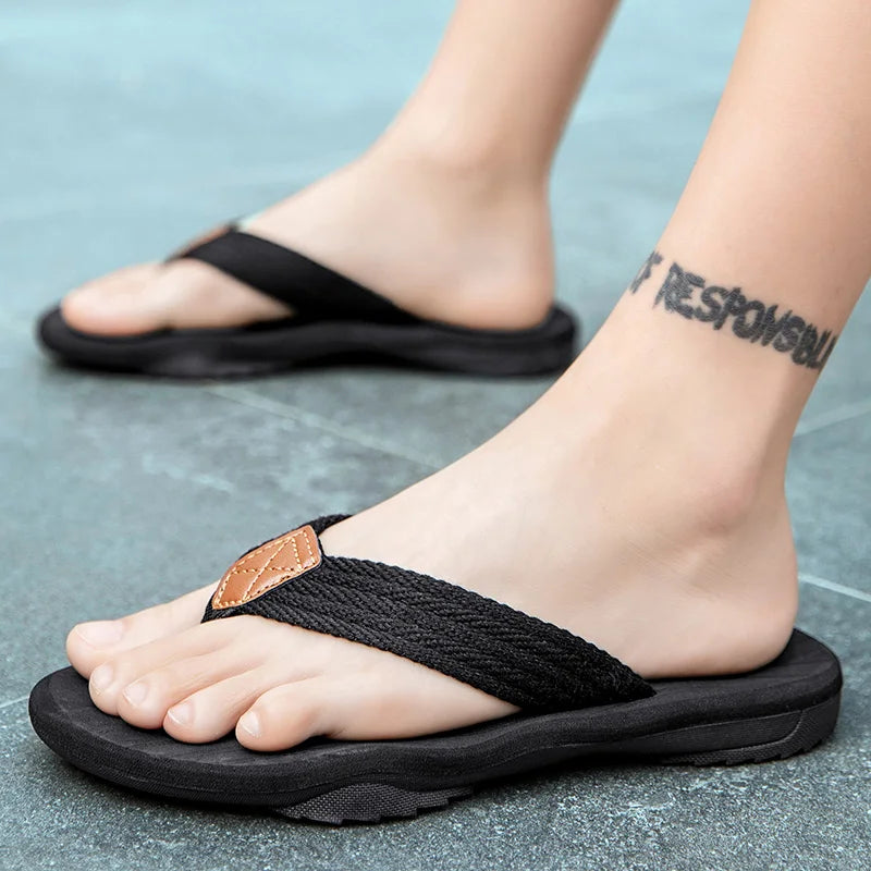 FootMax Men's Beach Flip Flops - Comfortable Outdoor Sandals Size 39-46 - footmaxldn