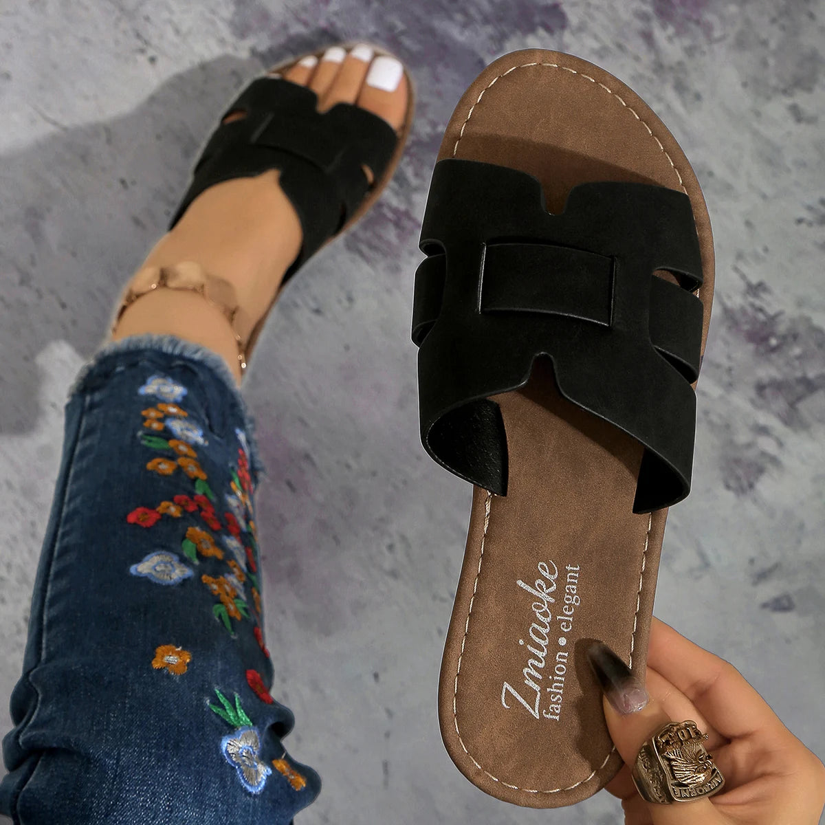 Footmaxldn Women's Flat Slide Sandals | Slip-On Summer Shoes in Black, Brown & Beige