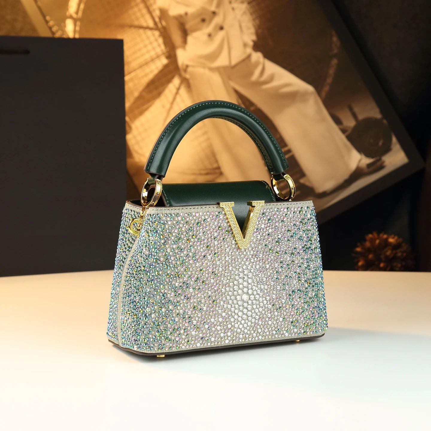 V Letter Diamond Crossbody Bag - Luxury Genuine Leather Bag | footmaxldn - footmaxldn