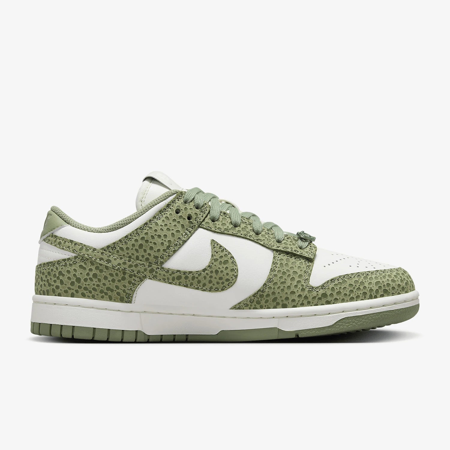 Nike Dunk Low Premium Women's Casual Sneakers FV6516-300 - Authentic Classic - footmaxldn