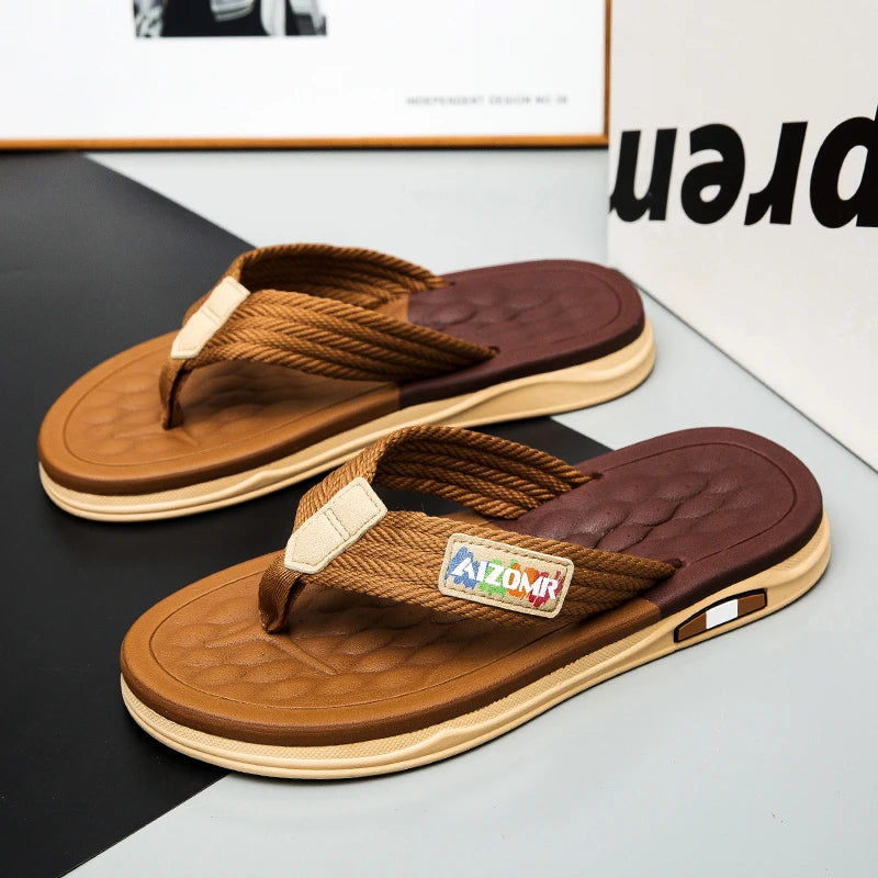 The 2025 new flip-flops for men are suitable for summer outdoor wear. They are anti-slip beach soft-soled flip-flops for men, wh - footmaxldn