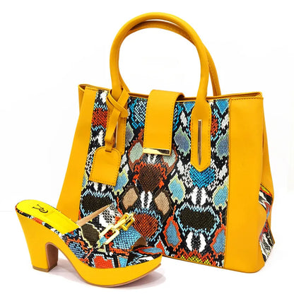 2022 Italian latest design black and white colorblock snake pattern platform women's high heels matching handbags for sale - footmaxldn