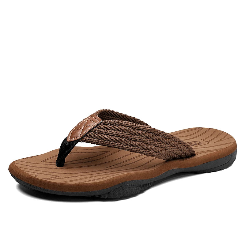 FootMax Men's Beach Flip Flops - Comfortable Outdoor Sandals Size 39-46 - footmaxldn