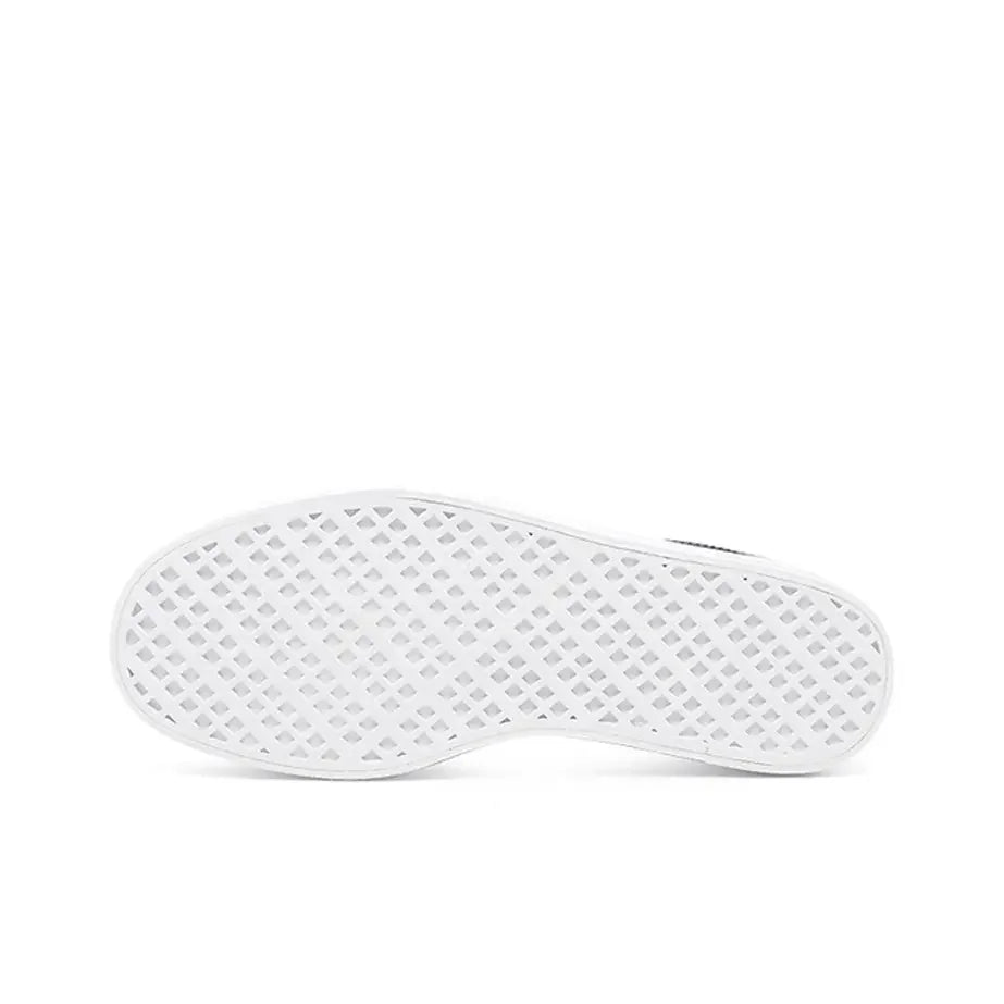 PUMA Smash v2 Unisex Skateboarding Sneakers - Classic Low-Top Sport Shoes - footmaxldn