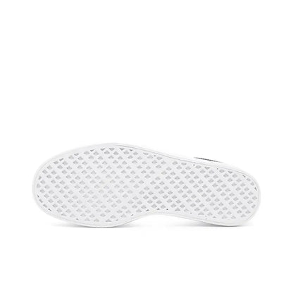 PUMA Smash v2 Unisex Skateboarding Sneakers - Classic Low-Top Sport Shoes - footmaxldn