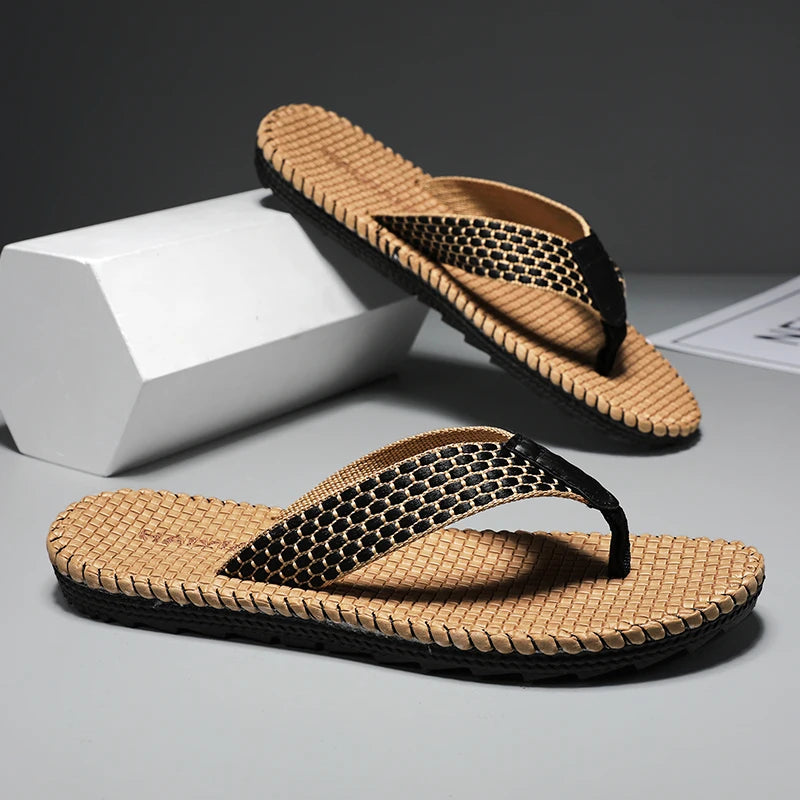 Men’s Casual Beach Flip-Flops | Footmaxldn
