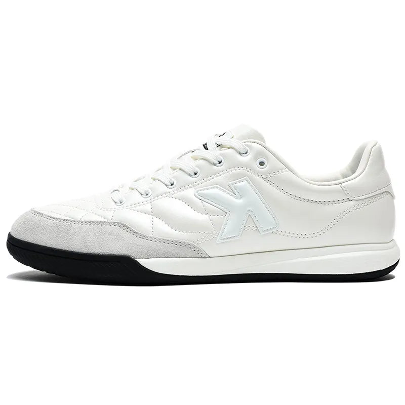 Kelme Retro Court Sneaker – Men's Leather Walking Shoe