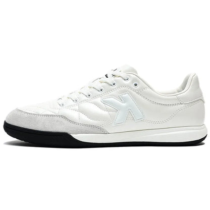 Kelme Retro Court Sneaker – Men's Leather Walking Shoe